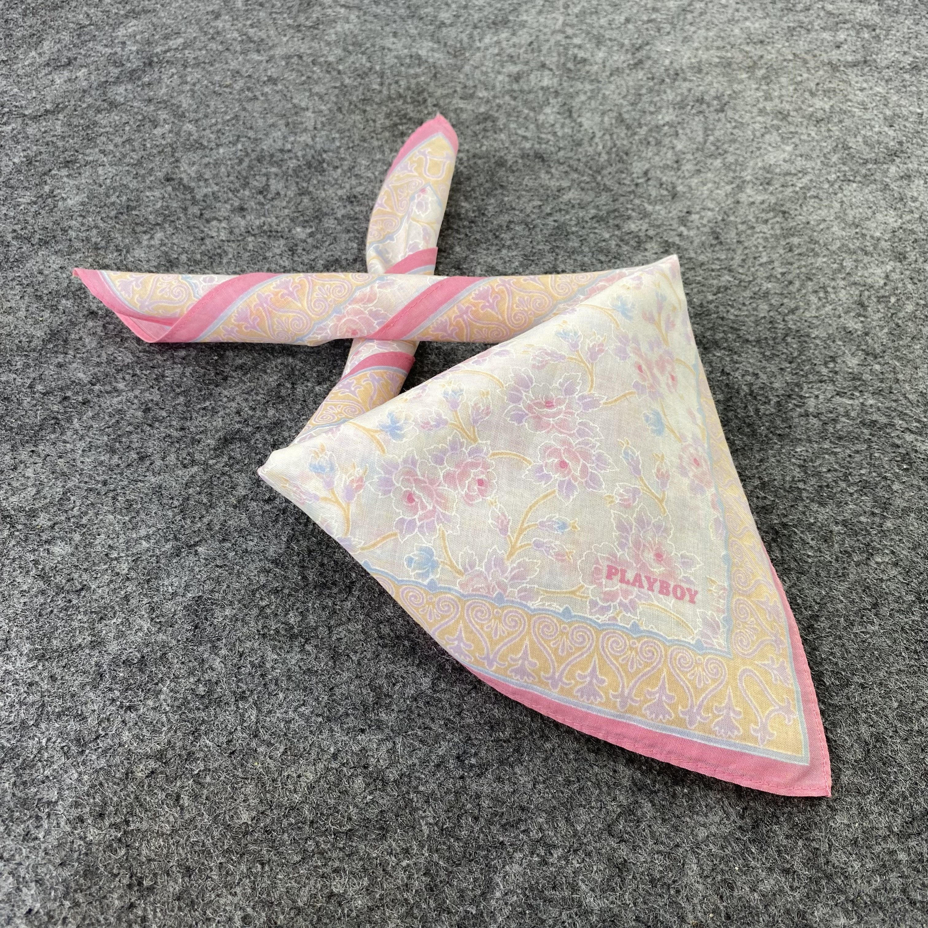 Playboy PLAYBOY bandana / handkerchief / neckerchief -B691 Size ONE SIZE - 1 Thumbnail