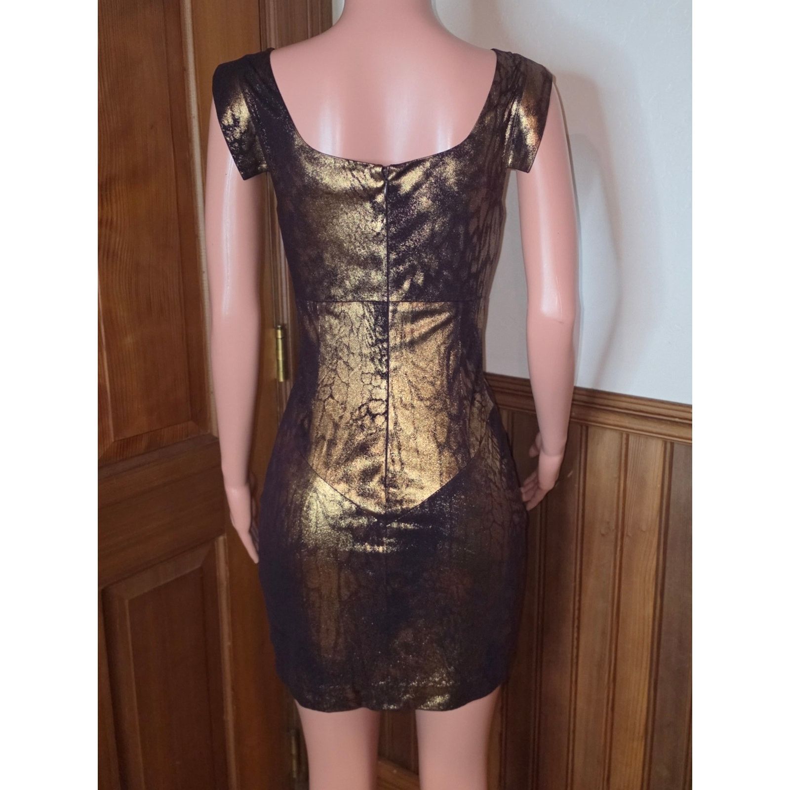 Black Halo Black Halo Metallic Gold Purple Sueded Jackie O Mini Dress 4 Size S / US 4 / IT 40 - 4 Thumbnail