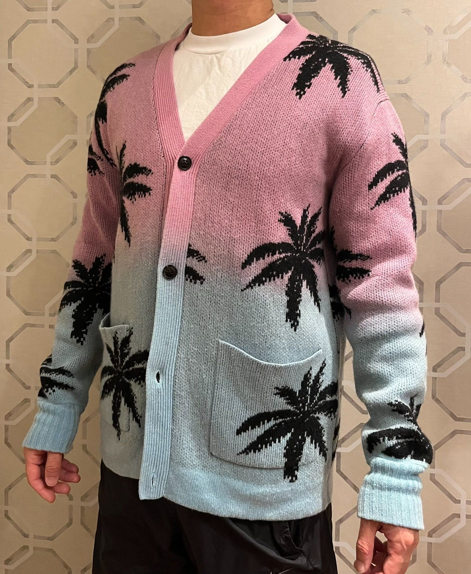 Amiri Aimiri Gradient Cashmere Cardigan Size XS / US 0-2 / IT 36-38 - 1 Thumbnail