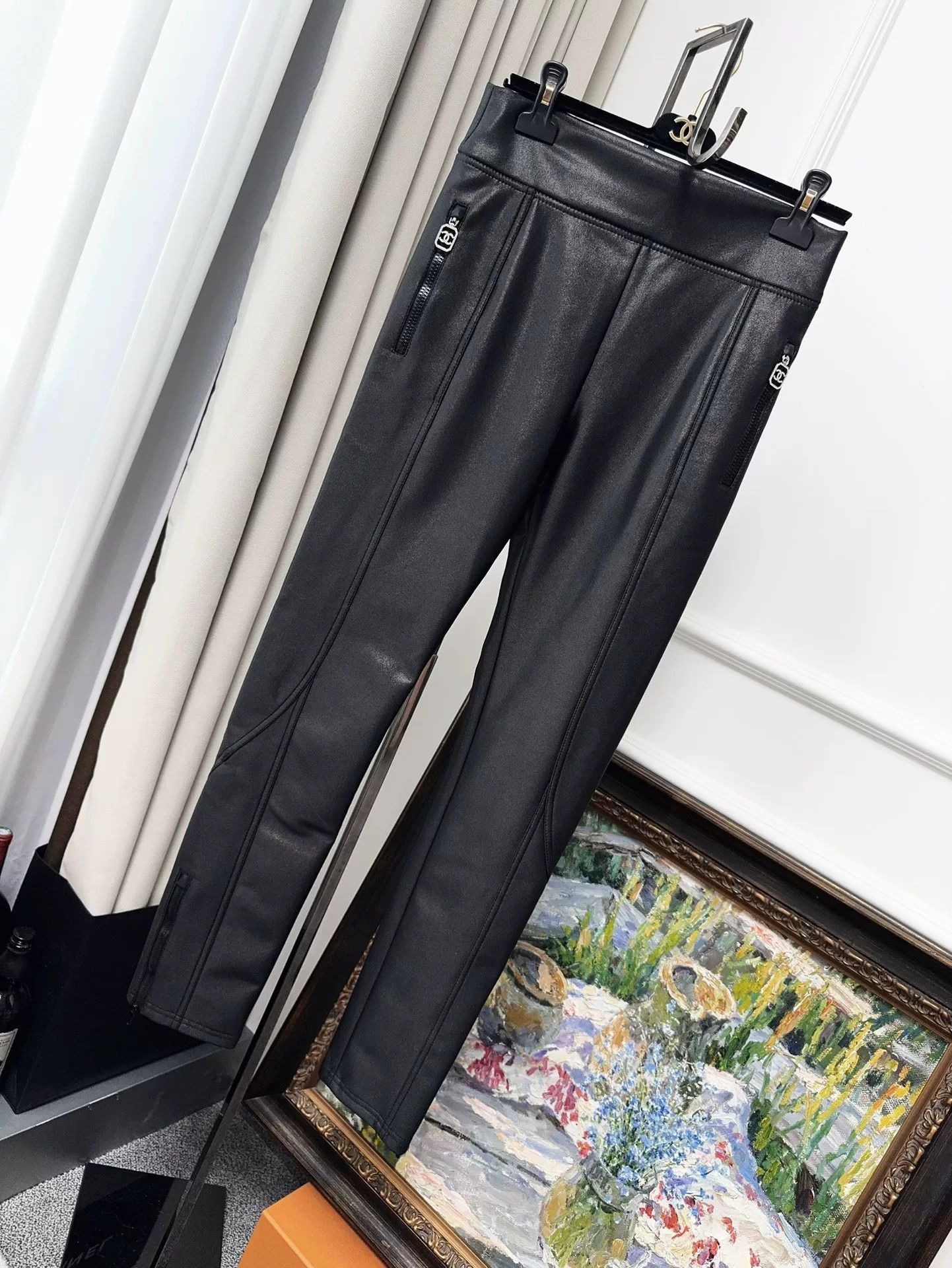 Chanel Chanel Coco Neige Black Coated Skinny Pants Size US 38 / EU 54 - 1 Thumbnail