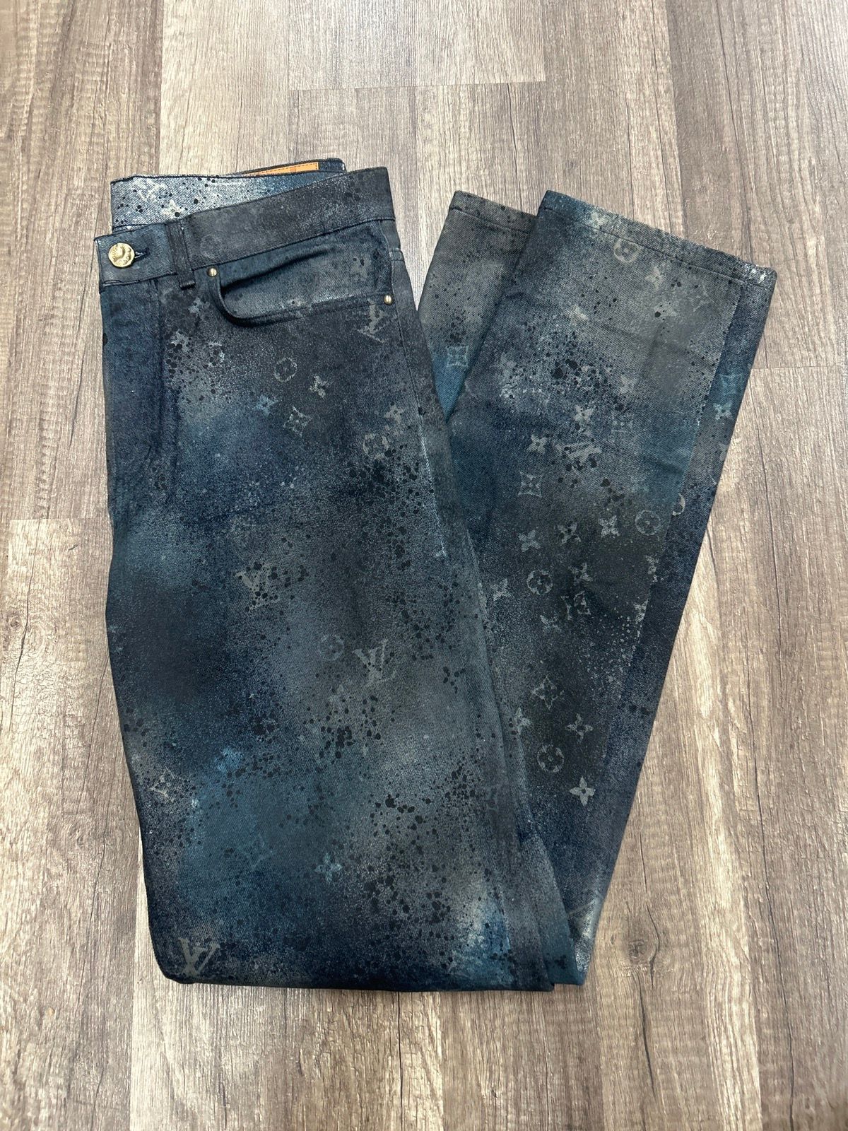 Pre-owned Louis Vuitton Galaxy Jeans In Black