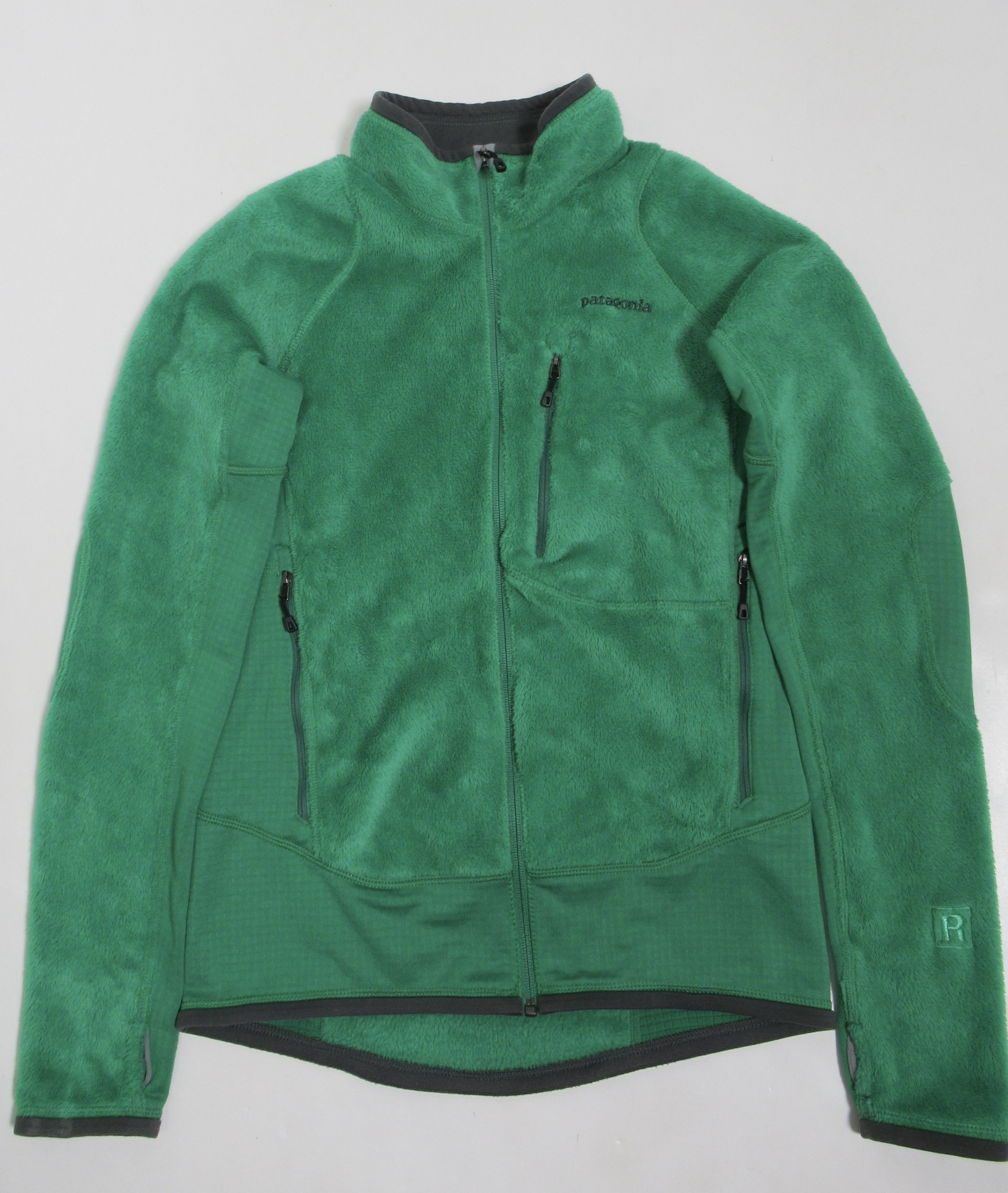Patagonia Patagonia Men's R2® Jacket Tumble Green TMBG 25137FA14 Size US S / EU 44-46 / 1 - 1 Thumbnail