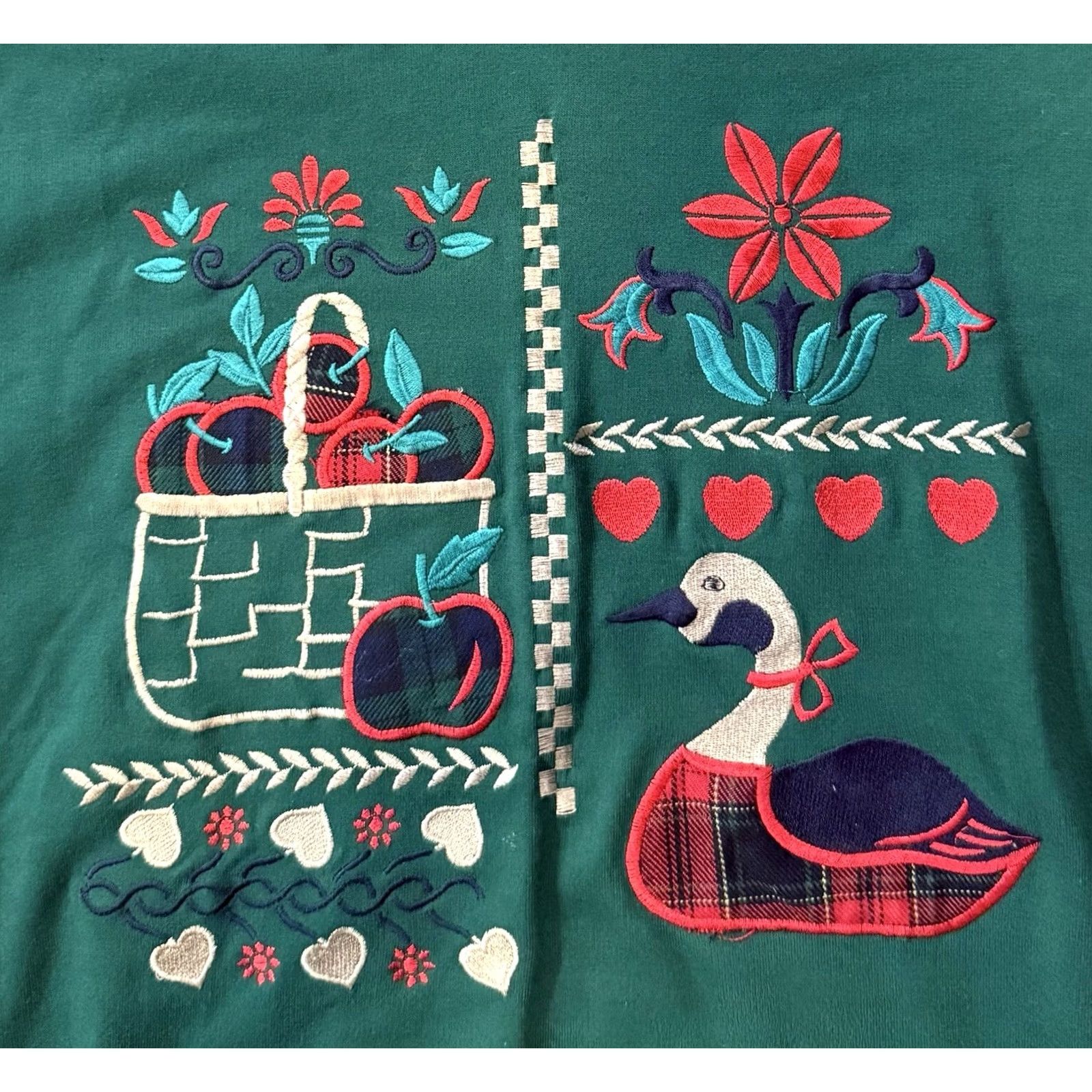 Vintage VINTAGE Alfred Dunner Embroidered Sweatshirt Medium Cottagecore Grandma Sweatshirt Pullover Long Sleeve Green 80s 90s Bird Flower USA Womens Size M / US 6-8 / IT 42-44 - 3 Thumbnail