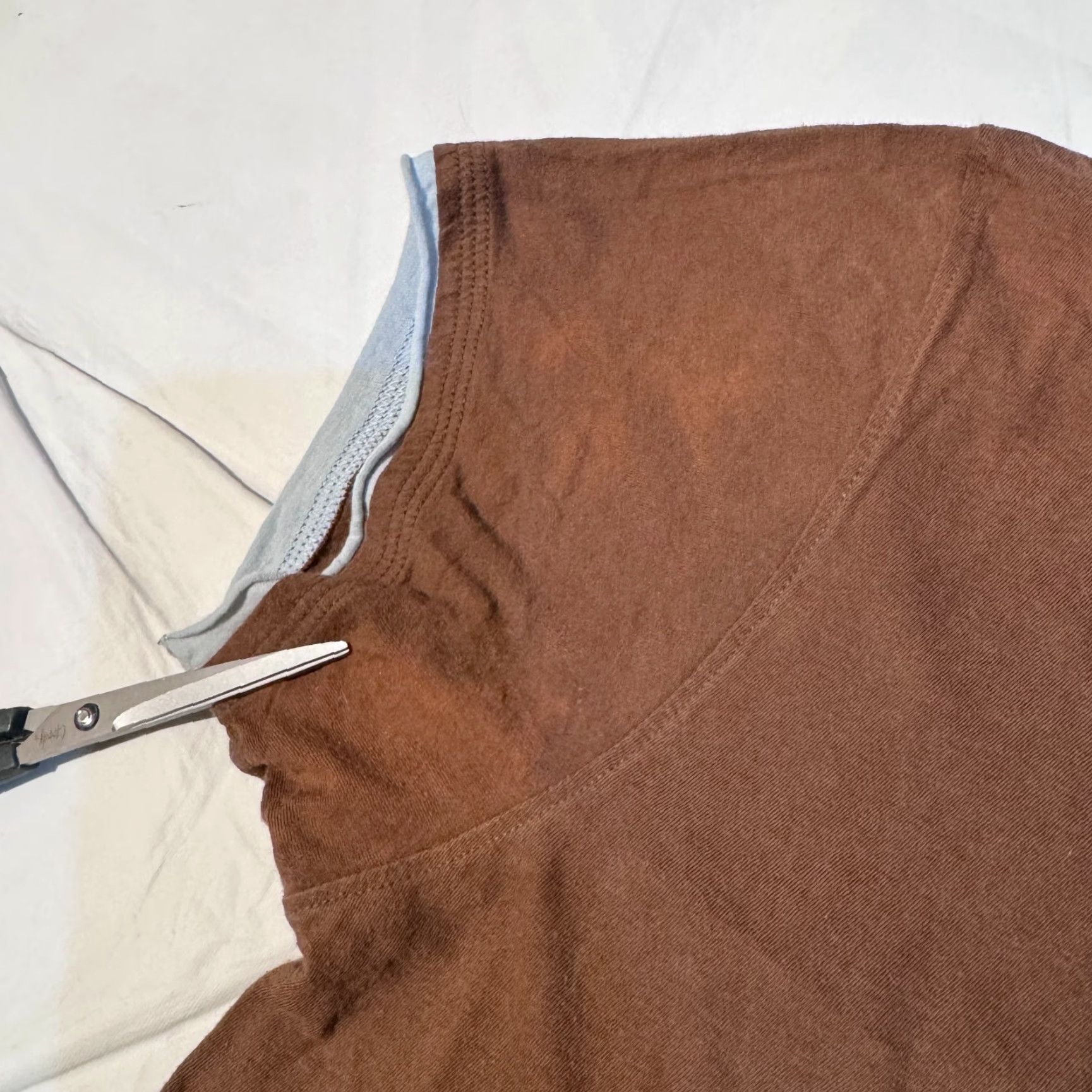 Vintage hyp Shirt Petites PXL Brown Rhinestone Logo All Seasons T-Shirt Size XL / US 12-14 / IT 48-50 - 7 Thumbnail