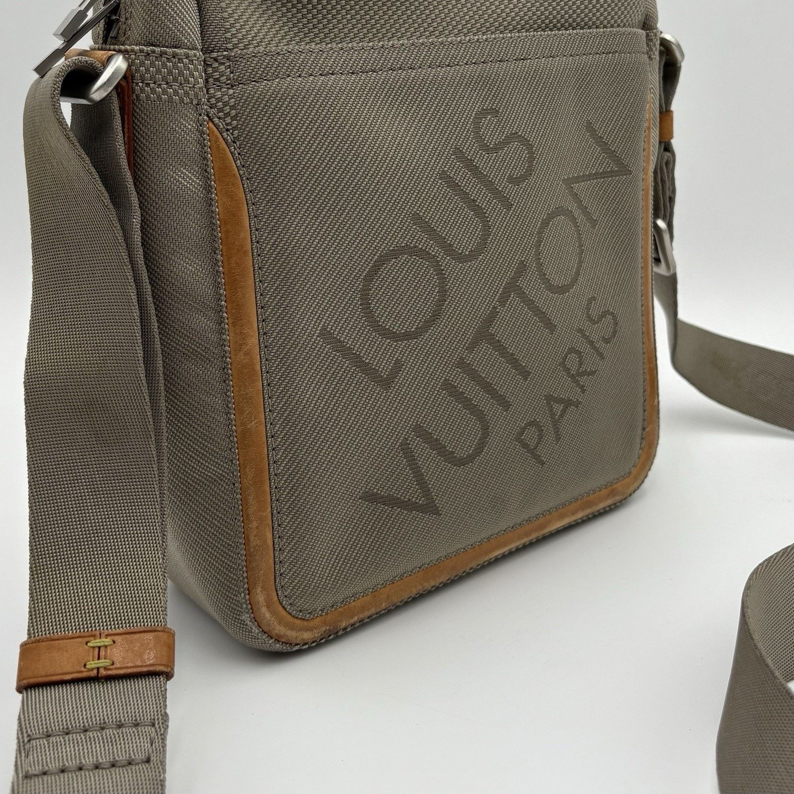 Louis Vuitton Louis Vuitton Canvas Damier Geant Citidan Shoulder Bag GOOD! Size ONE SIZE - 12 Thumbnail