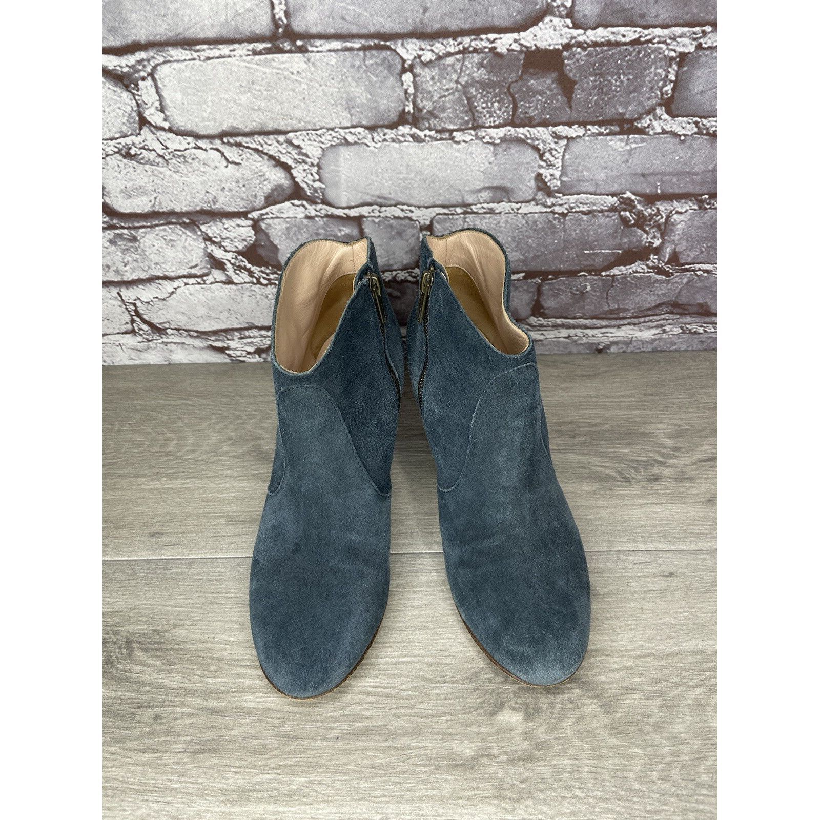 Club Monaco Club Monaco Brooklyn Blue Suede Side Zip Stacked Heel Bootie Size US 7.5 / IT 37.5 - 4 Thumbnail