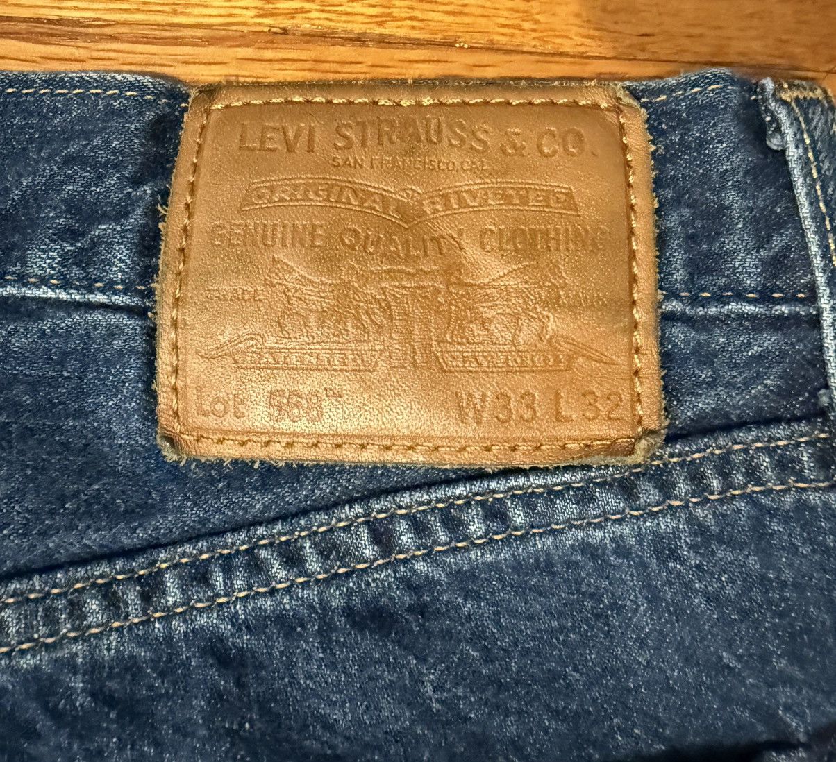 Levi's Levi’s 568 loose/linen straight jeans Size US 33 - 3 Thumbnail
