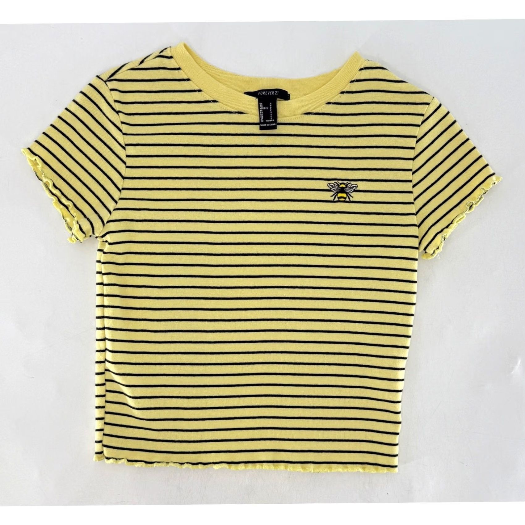 Forever 21 FOREVER 21 Yellow Striped Bee Embroidered Lettuce Edge Crop Top S Women Size S / US 4 / IT 40 - 4 Thumbnail