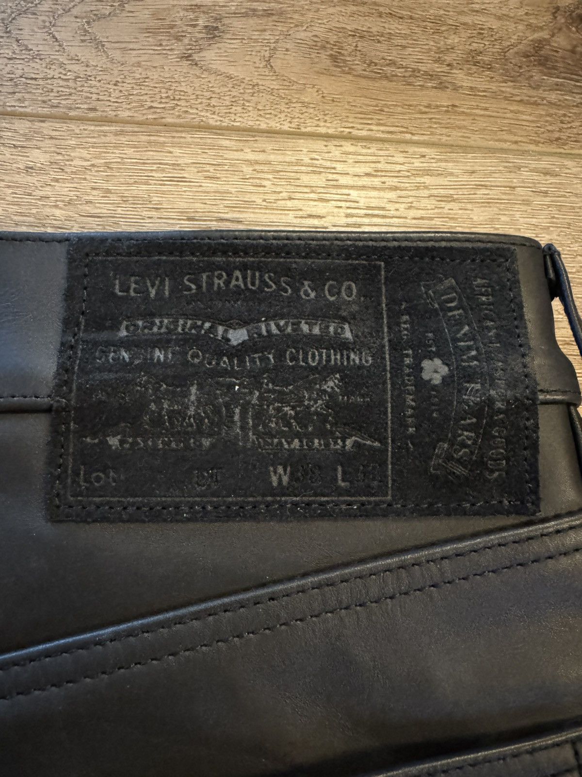 DENIM TEARS × Levi's Levi's x Denim Tears Leather Wreath Pants 'Black' Size US 38 / EU 54 - 9 Thumbnail