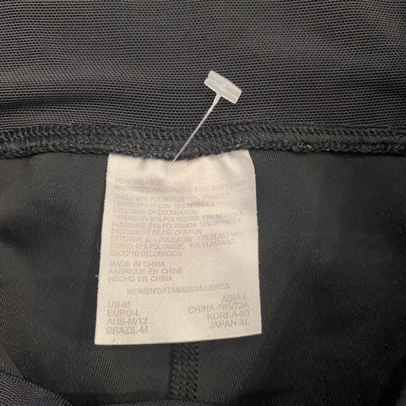 New Balance New Balance Flare Black Athletic Leggings Women Medium Bin G Size 28" / US 6 / IT 42 - 4 Thumbnail