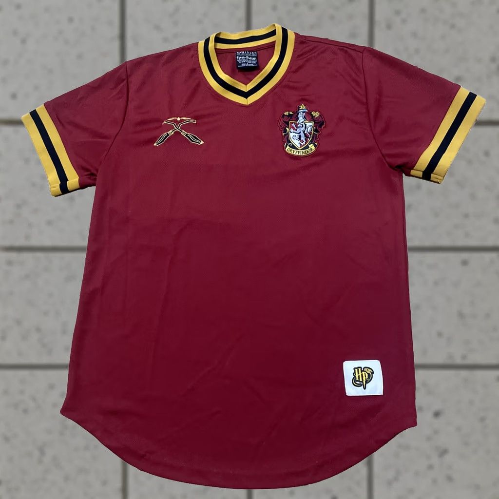 Vintage VINTAGE BOX LUNCH Harry Potter Gryffindor Jersey Adult S Red Gold 38" Shirt Mens Size US S / EU 44-46 / 1 - 1 Thumbnail