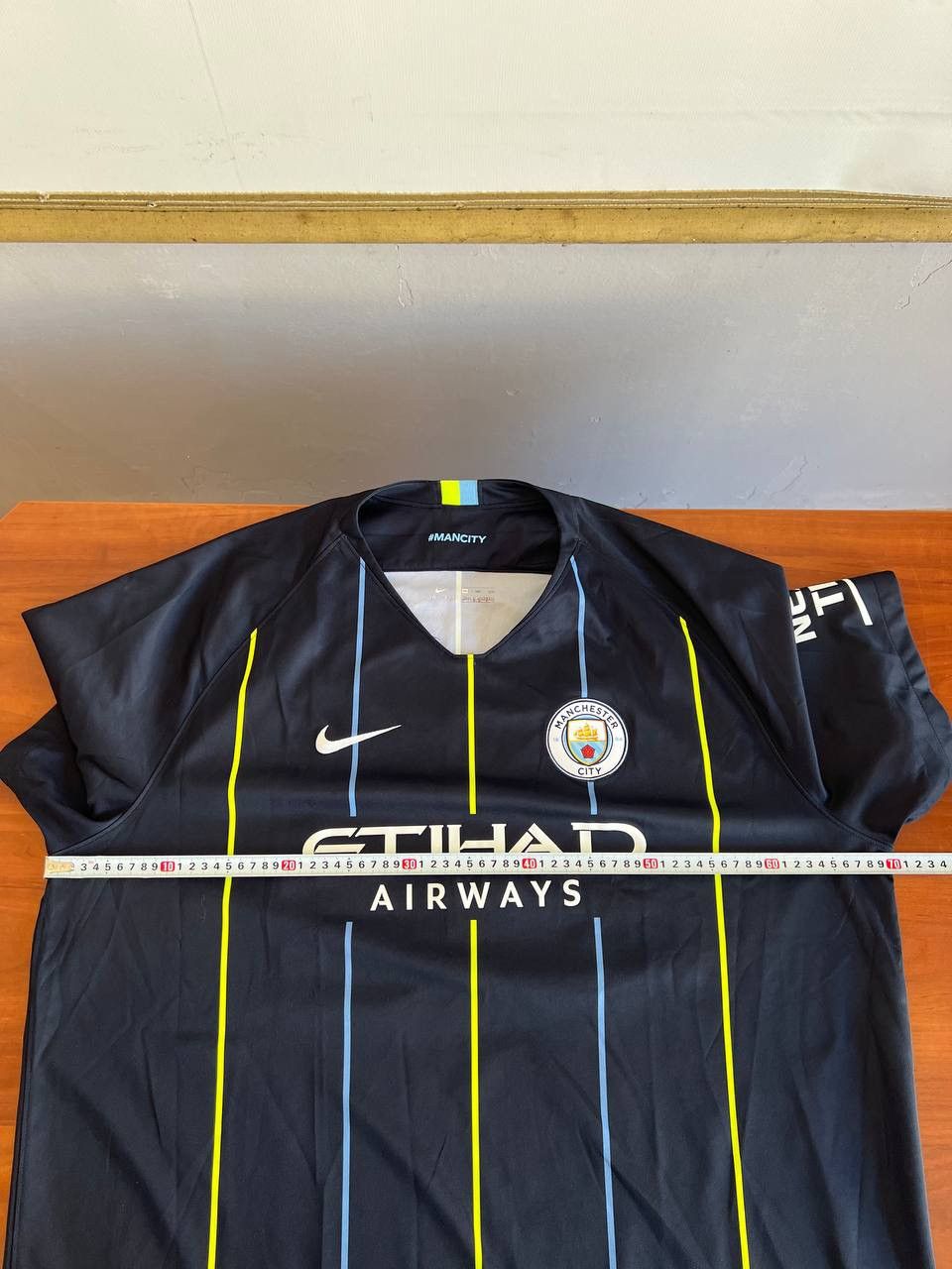 Nike 2018/19 MANCHESTER CITY #33 G. JESUS AWAY SOCCER JERSEY 3XL Size US XXL / EU 58 / 5 - 18 Thumbnail