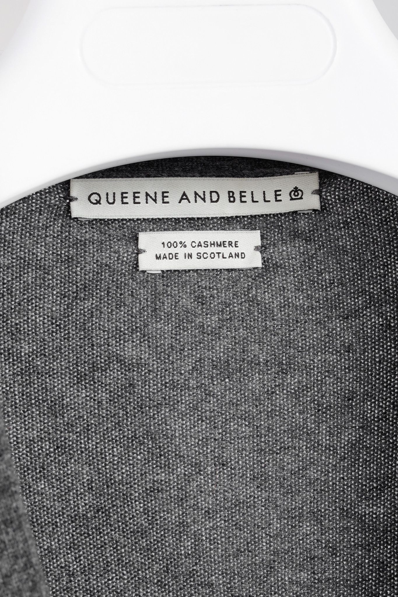 Other Queene and Belle Grey Cashmere Intarsia V-Neck Cardigan Size M / US 6-8 / IT 42-44 - 4 Thumbnail