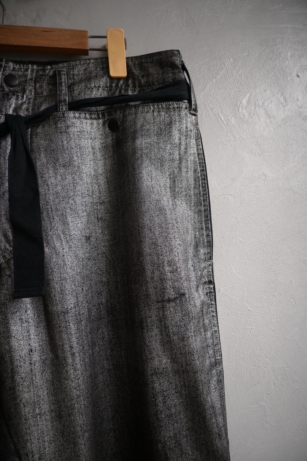 Yohji Yamamoto Yohji Yamamoto Pour Homme SS2007 metallic pant Size US 32 / EU 48 - 10 Thumbnail