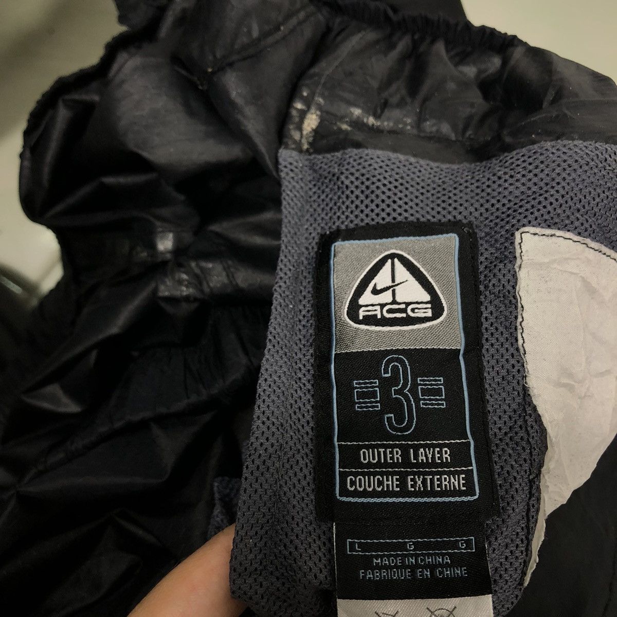 Nike ACG 🔥Vintage Nylon Cargo Trousers Nike ACG Rich Black Size US 30 / EU 46 - 13 Thumbnail