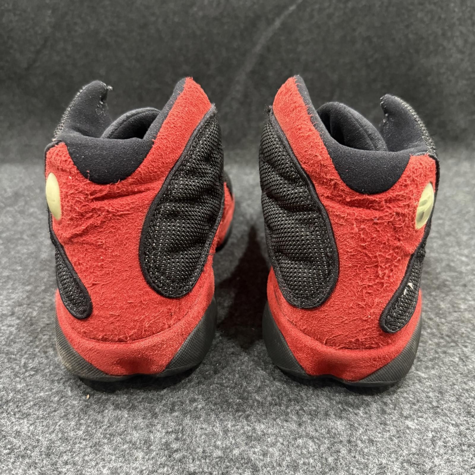 Jordan Brand Jordan 13 Shoes Men's 9.5 Red Bred 2004 Size US 9.5 / EU 42-43 - 5 Thumbnail