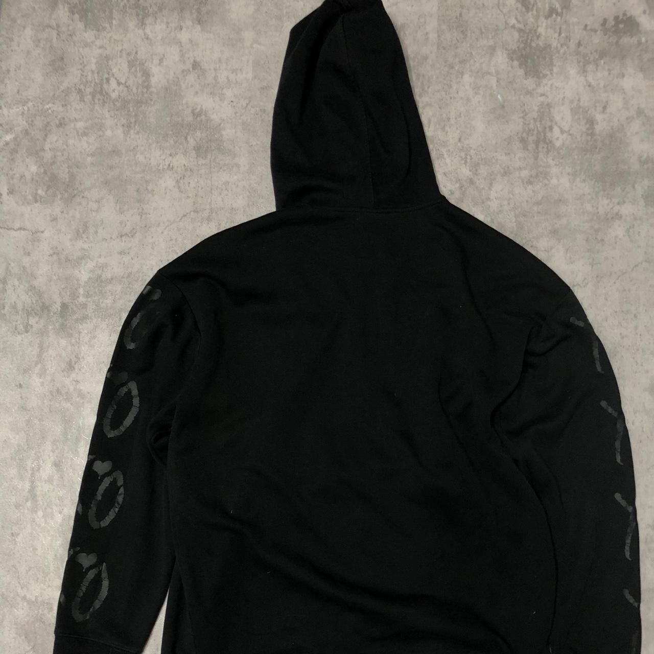 H&M Black H&M hoodie with embroidered logo and sleeve details Size US L / EU 52-54 / 3 - 4 Thumbnail