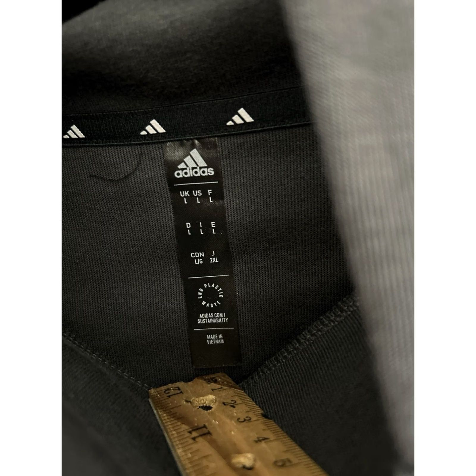 Adidas Adidas Hoodie Unisex Adults L Black Pullover Pocket Sweatshirt Logo NWT L/S 90 MSRP Size US L / EU 52-54 / 3 - 6 Thumbnail