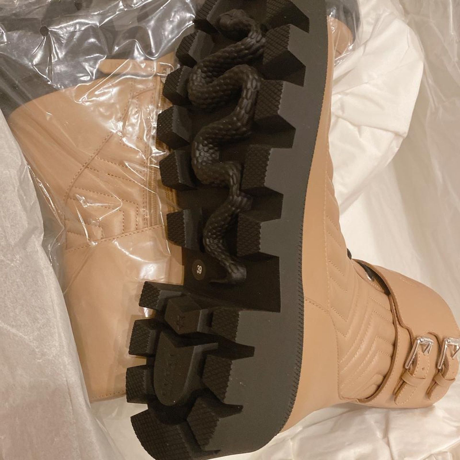 Gucci Frances GG logo embroidered quilted leather lug ankle boots Size US 9 / IT 39 - 6 Thumbnail