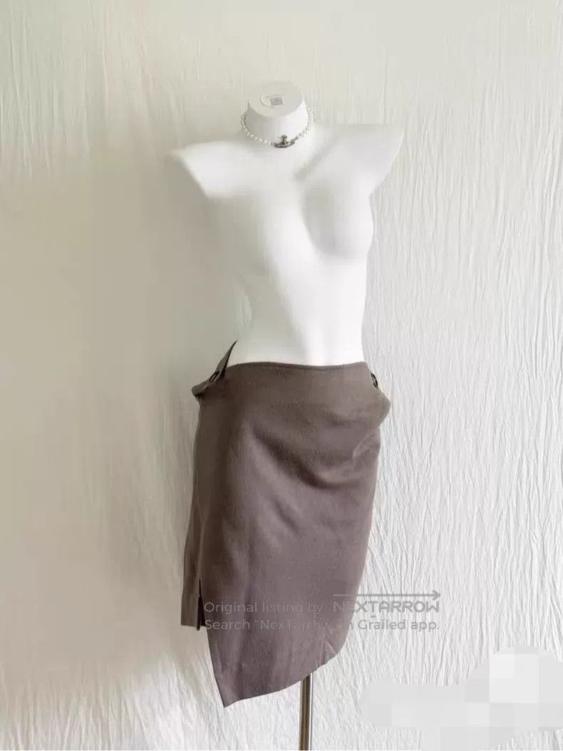Vivienne Westwood Vivienne Westwood size M Red Velvet Skirt Size 23" - 7 Thumbnail