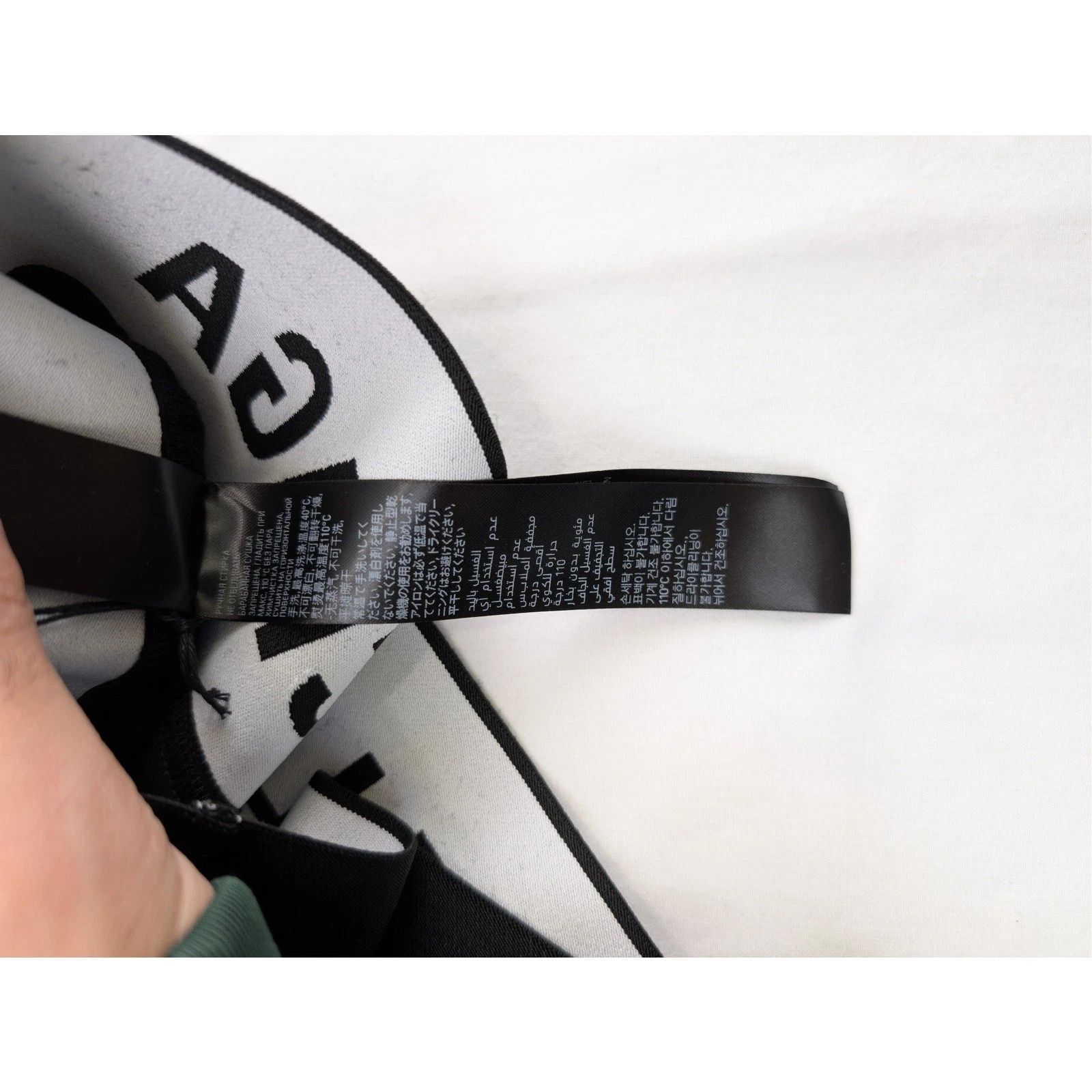 Balenciaga o1rshd1 Q:2 / Size: XL / Midway Boxer Brief Shorts in Black Size US 36 / EU 52 - 13 Thumbnail