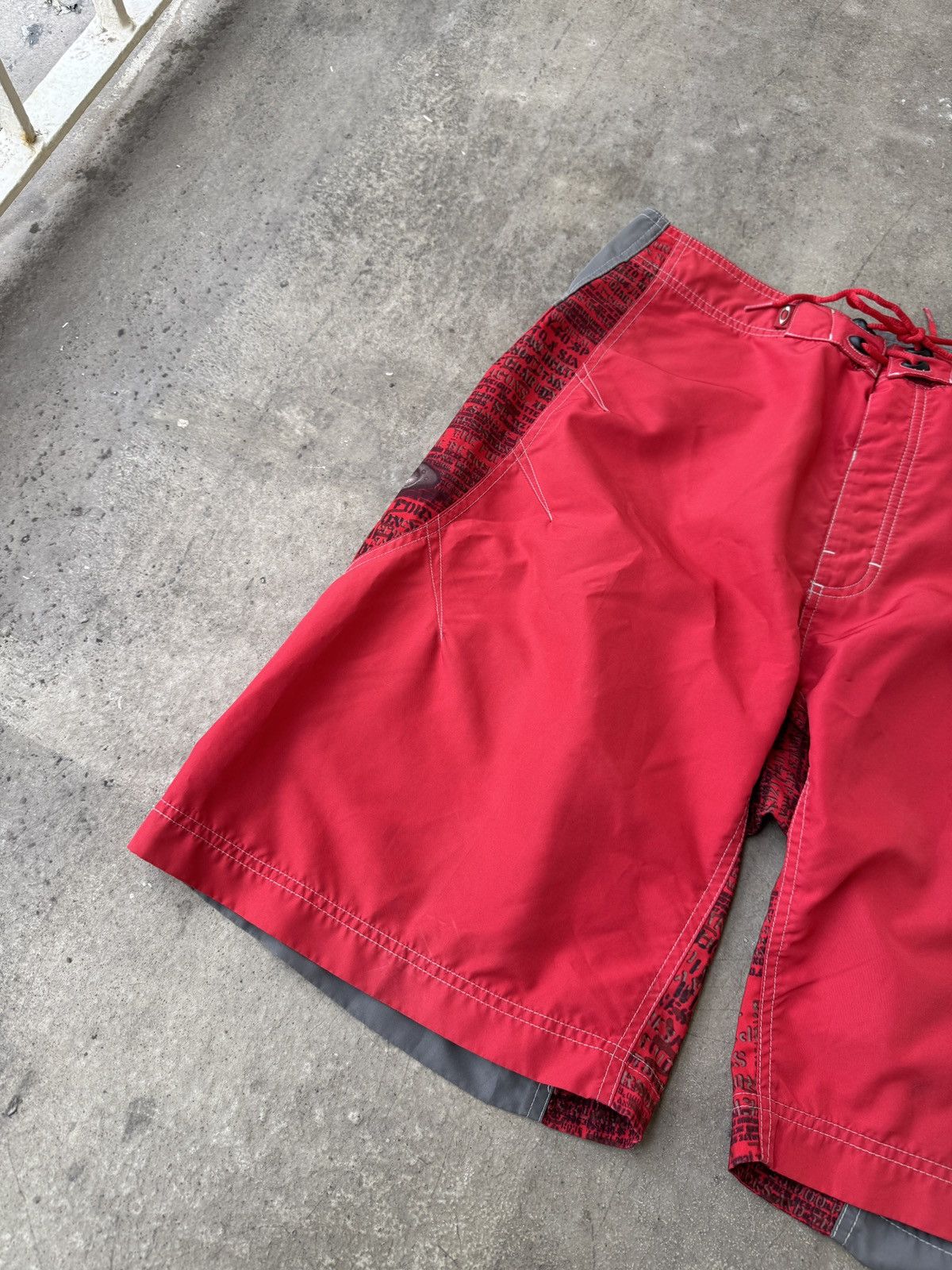 Oakley Vintage Oakley Surf Shorts Size US 33 - 4 Thumbnail