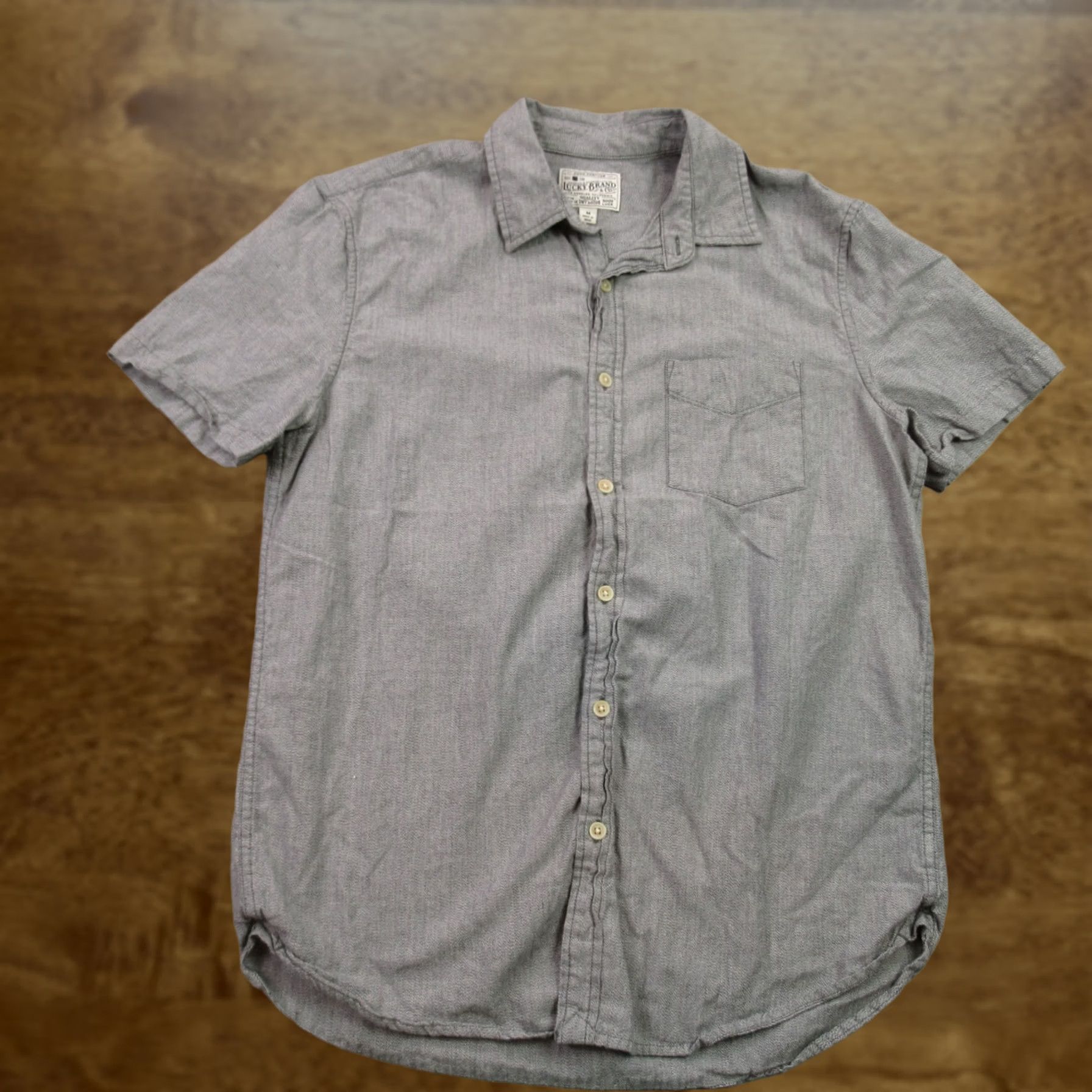 Lucky Brand Lucky Brand Shirt Mens Medium Short Sleeve Button Front Pocket Outdoors Gray Size US M / EU 48-50 / 2 - 1 Thumbnail