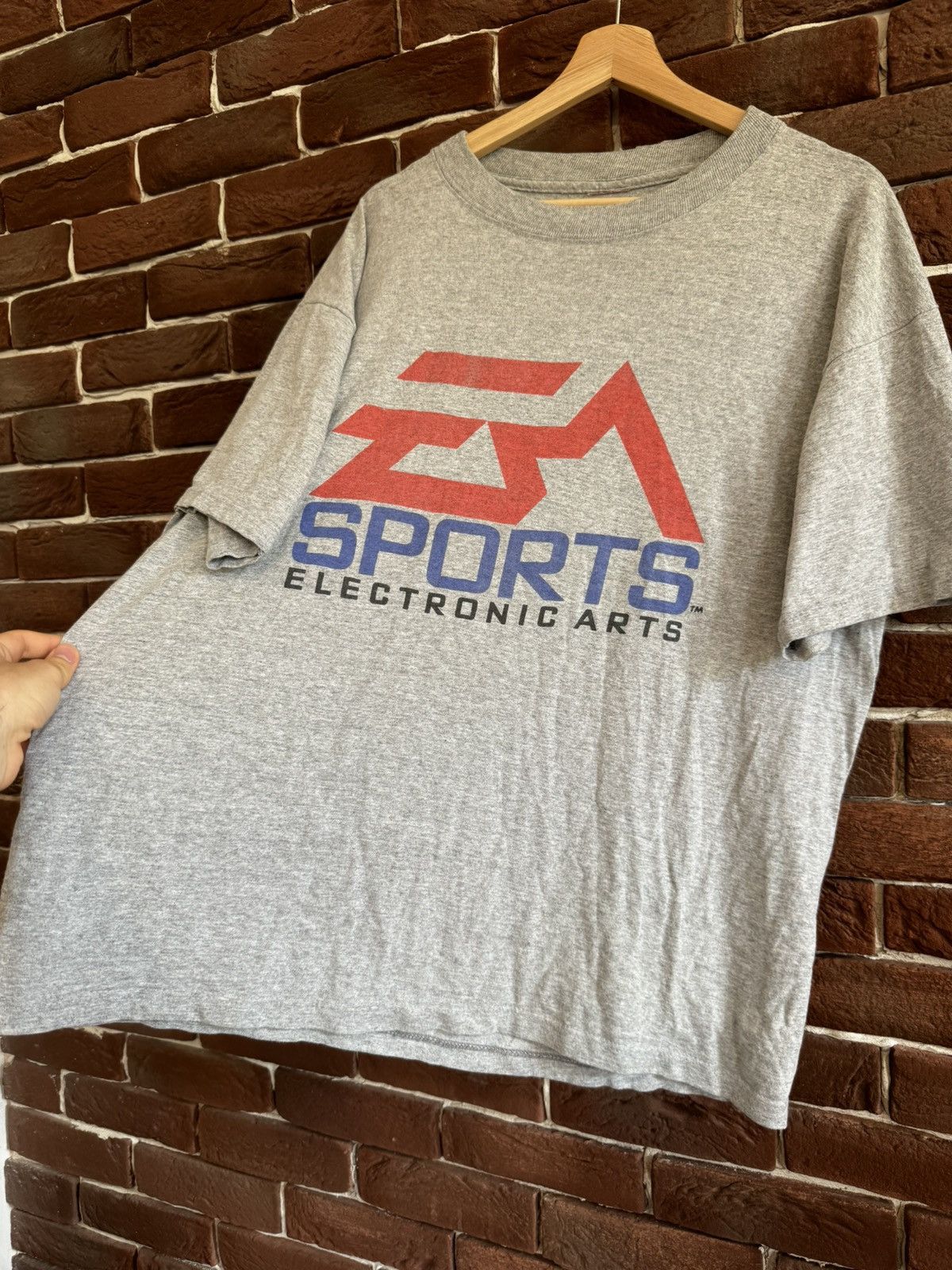 Vintage Vintage 90s EA Sports Electronic Arts Video Game Shirt NHL Size US XL / EU 56 / 4 - 2 Thumbnail