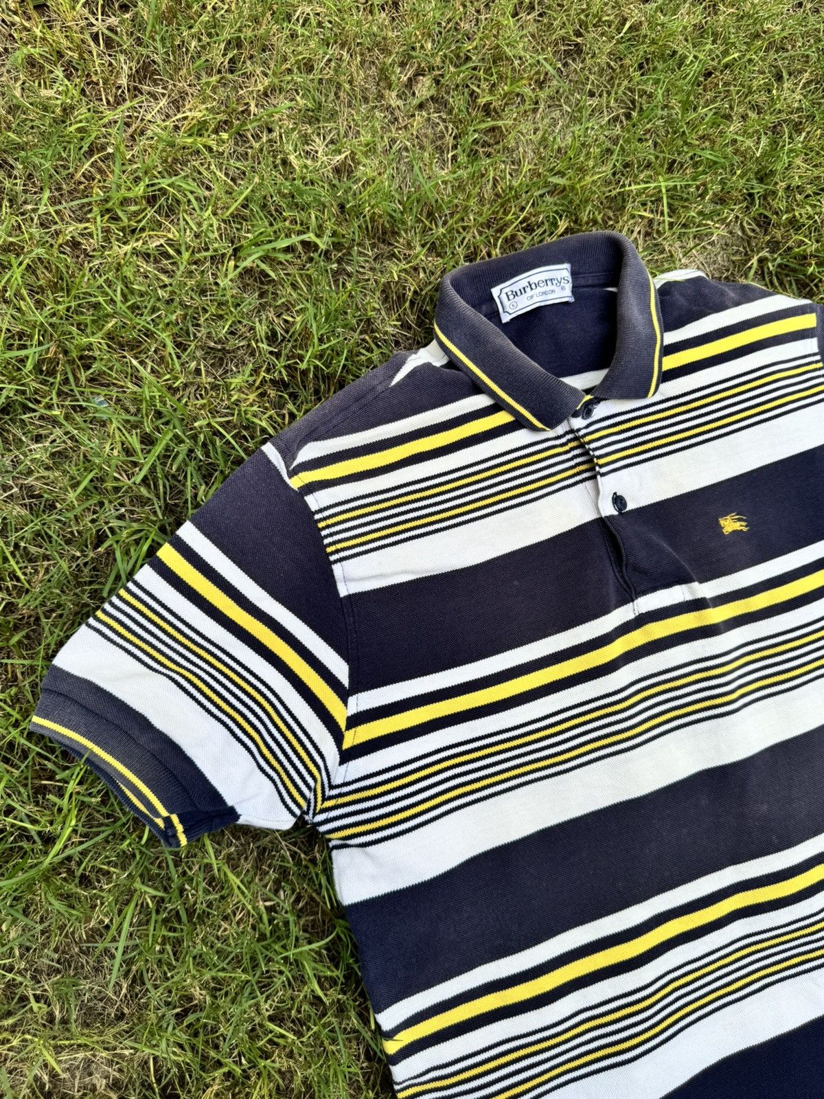 Burberry Burberry London Mesh Striped Polo Shirt Vintage Size US L / EU 52-54 / 3 - 4 Thumbnail