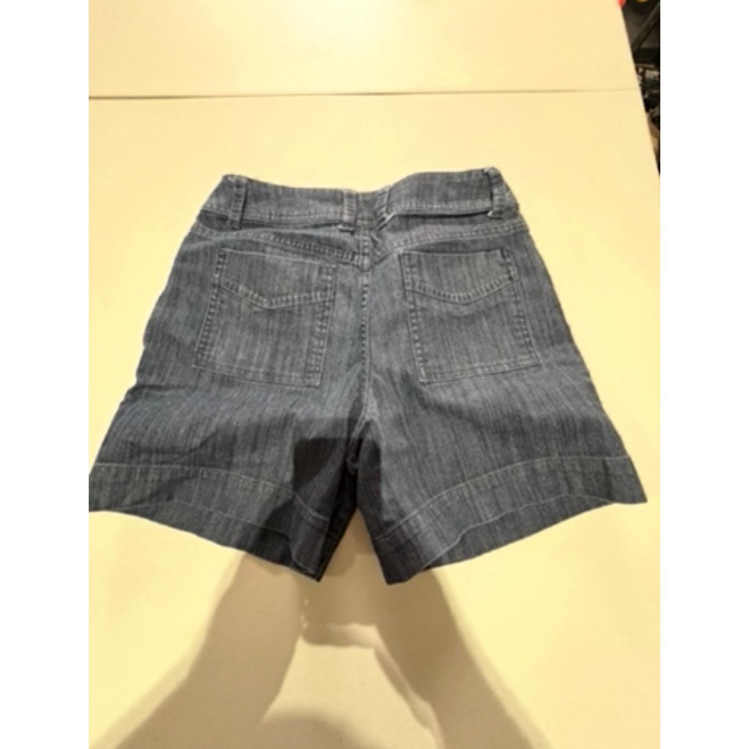 Merona Merona Women’s Denim Shorts Size 6 Blue Cuffed Hem Casual Size 28" / US 6 / IT 42 - 6 Thumbnail