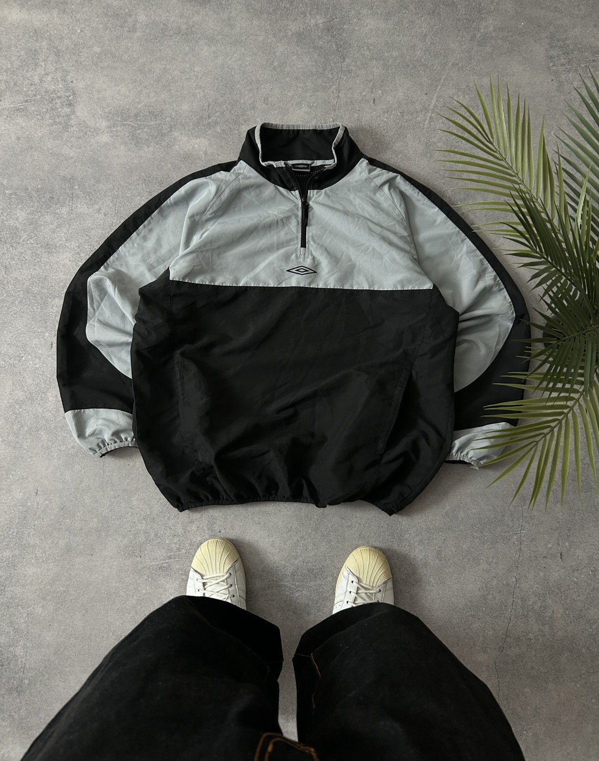 Umbro Vintage Umbro Nylons 1/4 zip sweatshirt Balenciaga style Size US L / EU 52-54 / 3 - 1 Thumbnail