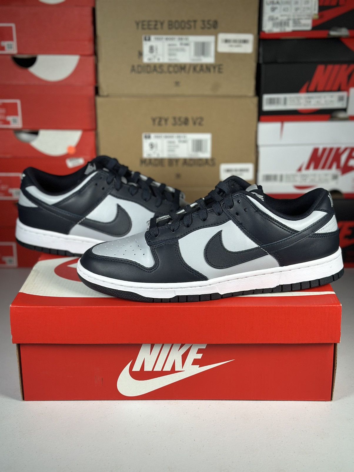 image of Size 10M - Nike Dunk Low Georgetown Shoes in Grey, Men's