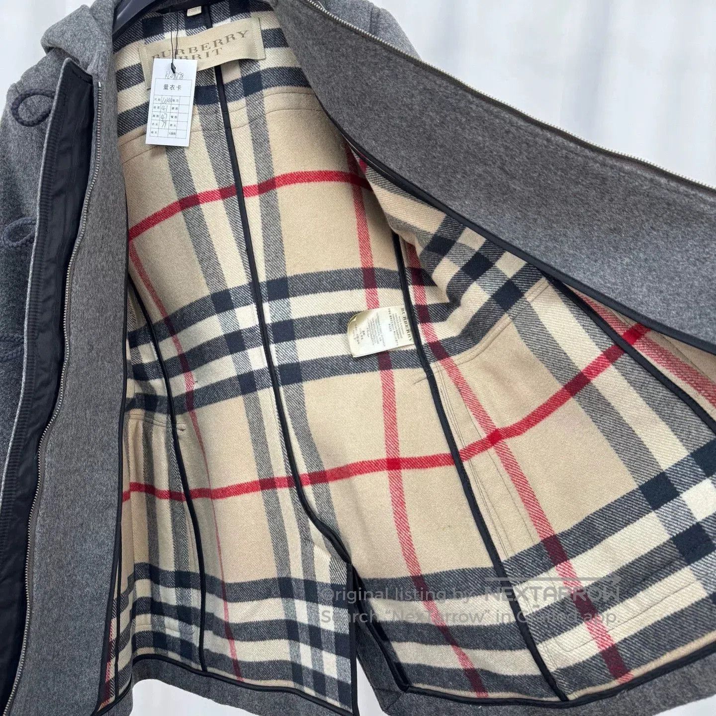 Burberry gray plaid wool coat with hood. Size M / US 6-8 / IT 42-44 - 5 Thumbnail