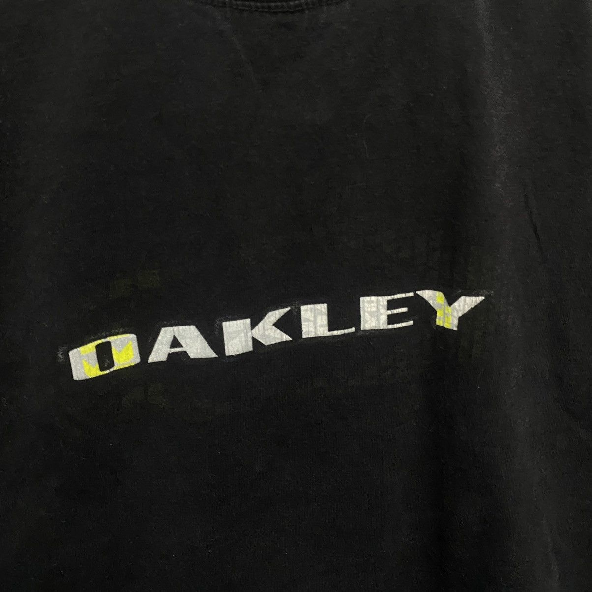 Oakley Vintage Oakley T-Shirt Big Logo Size US M / EU 48-50 / 2 - 5 Thumbnail