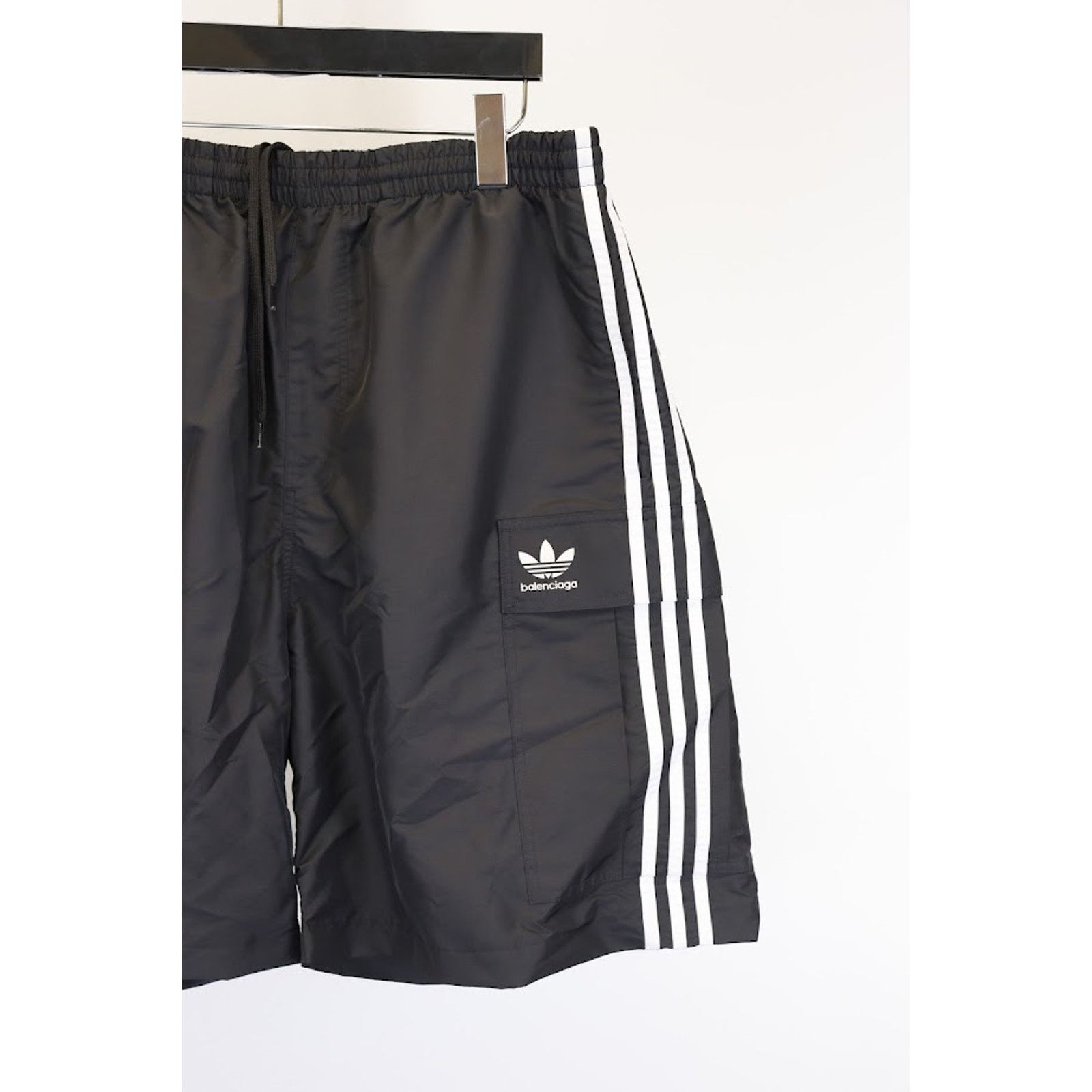 Adidas × Balenciaga o1rshd1 Cargo Swim Short in Black Size US 30 / EU 46 - 4 Thumbnail