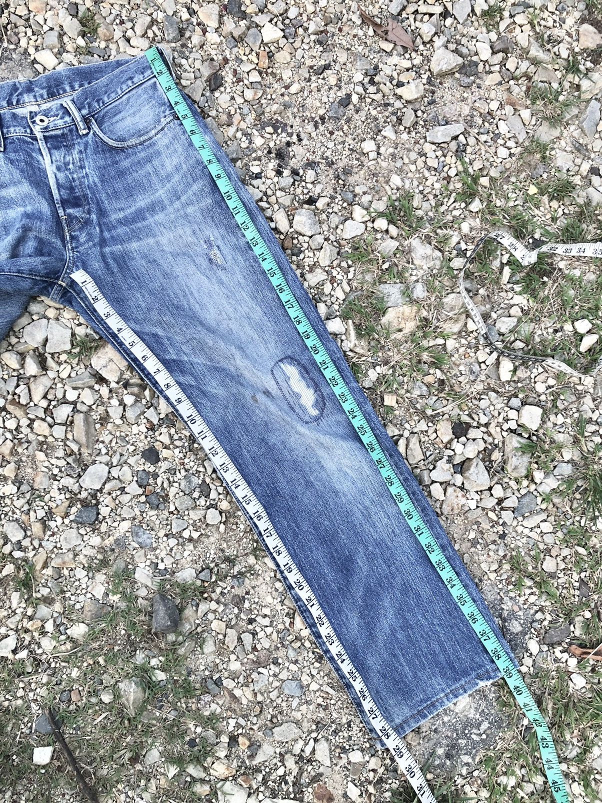 United Arrows SELVEDGE DISTRESSED DENIM BY GREEN LABEL Size US 31 - 12 Thumbnail