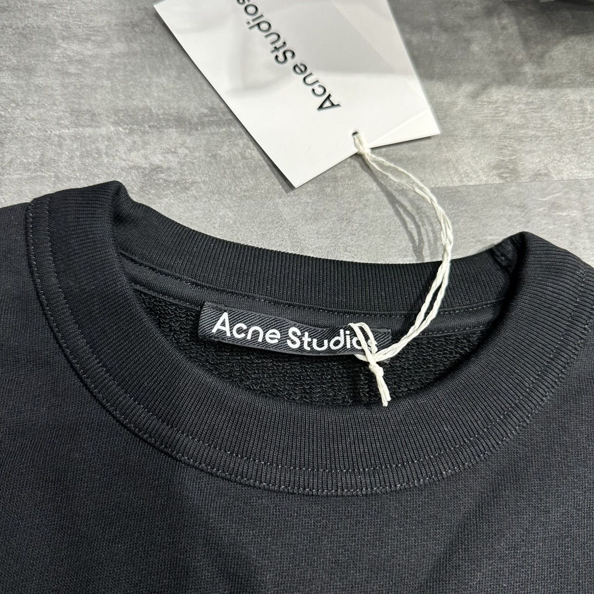 Acne Studios Acne Studios Face Patch Crewneck Size US M / EU 48-50 / 2 - 3 Thumbnail