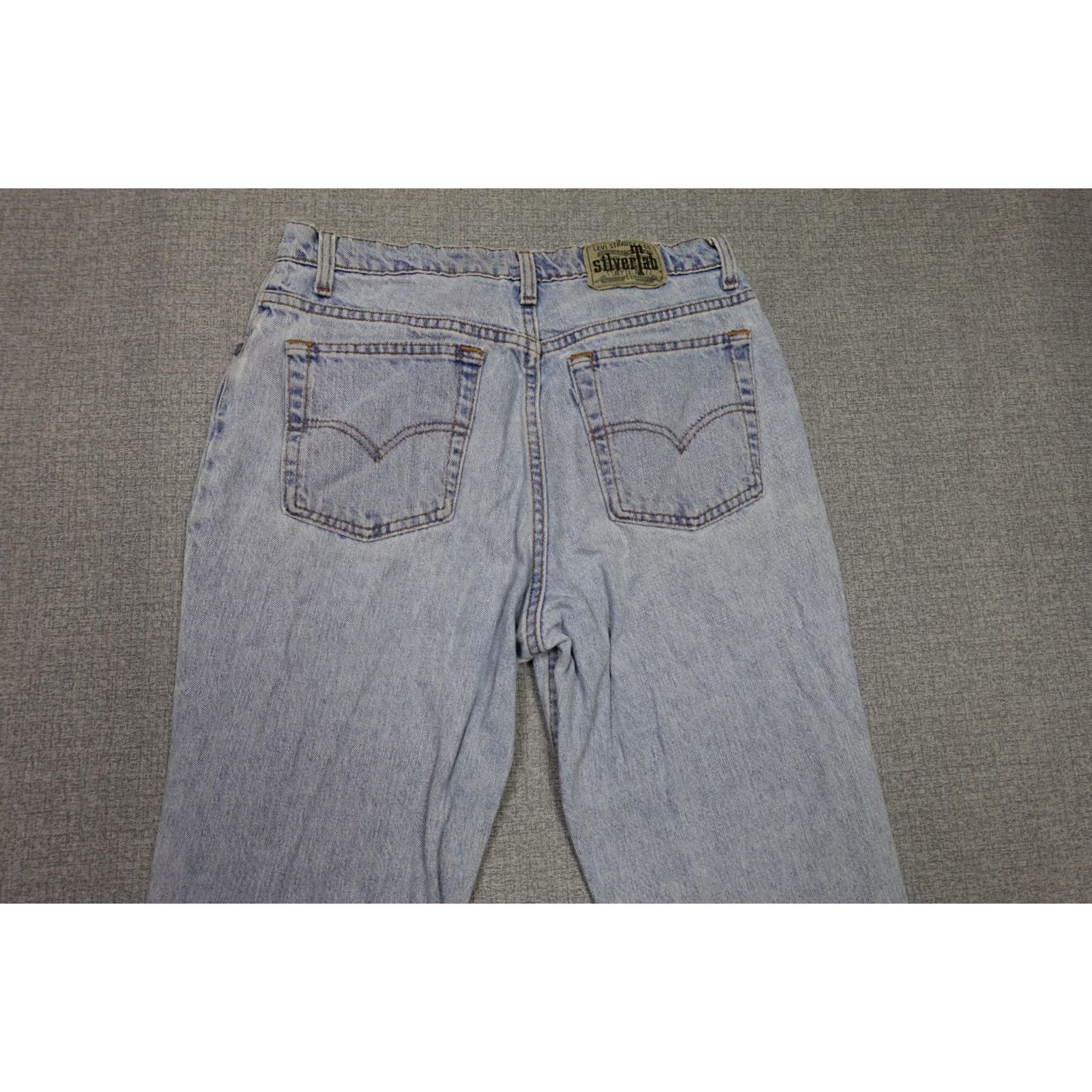 Levi's VINTAGE Levi's Silvertab Jeans Womens Size 13 Blue Loose Baggy Fit Light Wash 90s Mens Womens Jeans Size 34" / US 12 / IT 48 - 5 Thumbnail