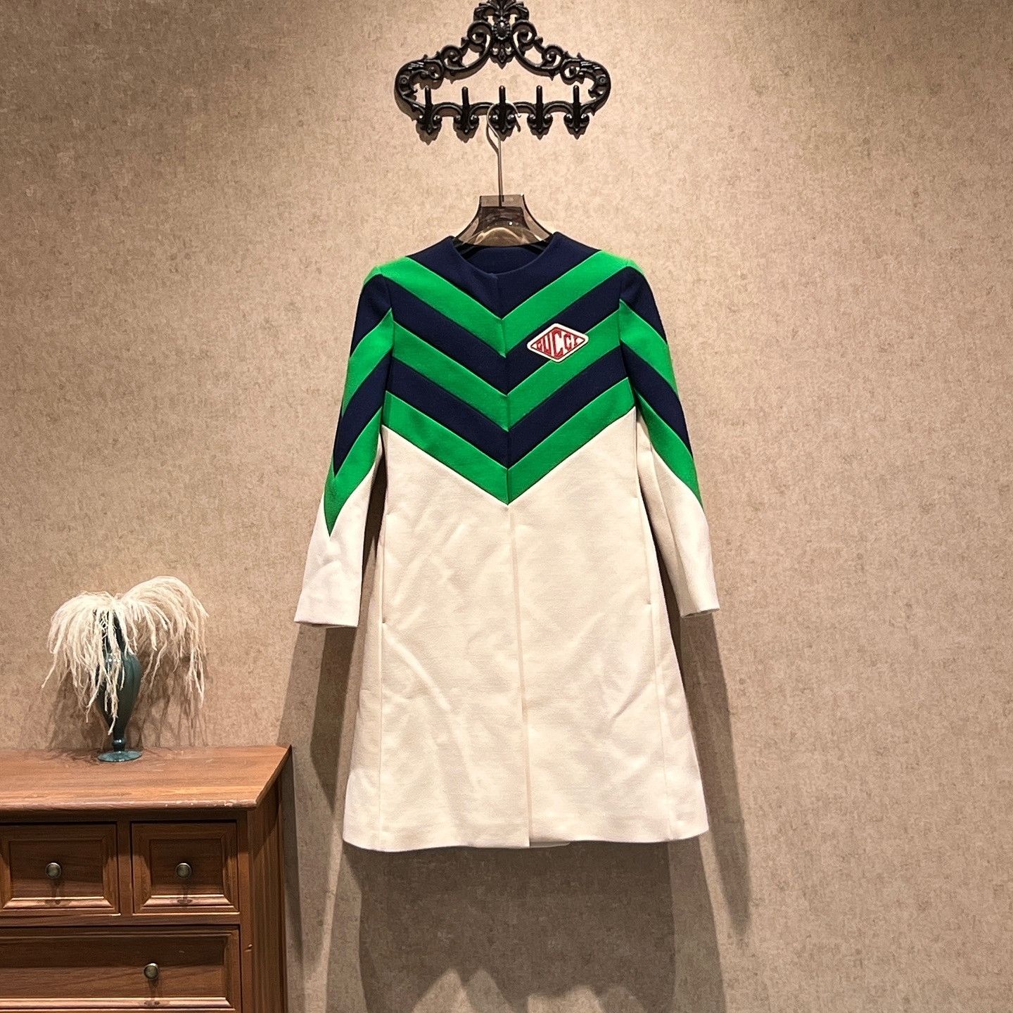 Gucci Gucci Colorblock Logo Coat Size 38 Size XS / US 0-2 / IT 36-38 - 1 Thumbnail