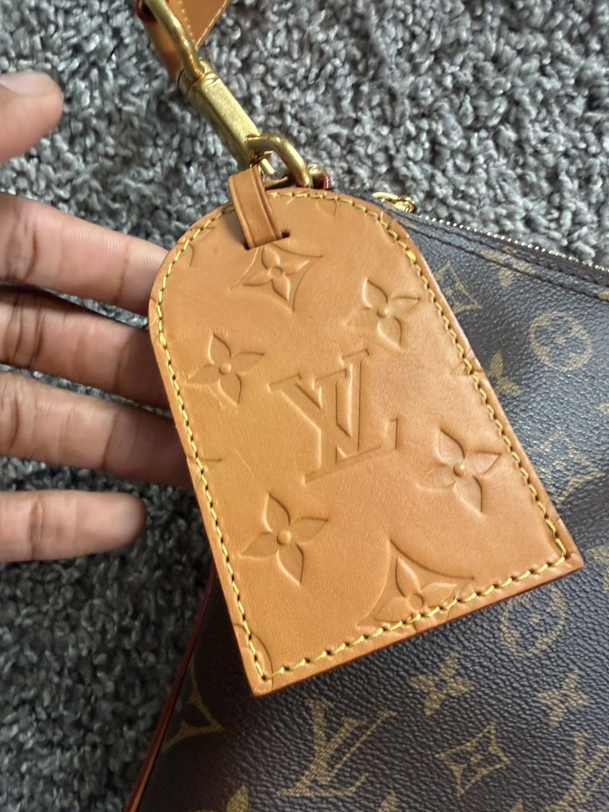 Louis Vuitton louis vuitton vagabond monogram Size ONE SIZE - 9 Thumbnail