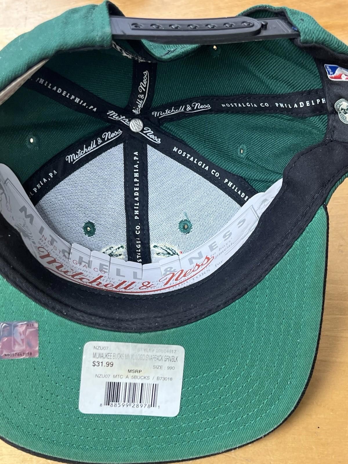 Mitchell & Ness Milwaukee Bucks Mitchell & Ness Black NBA Snapback Baseball Size ONE SIZE - 9 Thumbnail