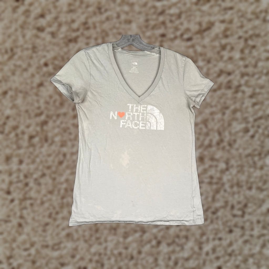 The North Face The North Face Shirt Women S Gray V-Neck Cotton Blend Basic Casual Short Sleeve T-Shirt Mens Womens Size S / US 4 / IT 40 - 1 Thumbnail
