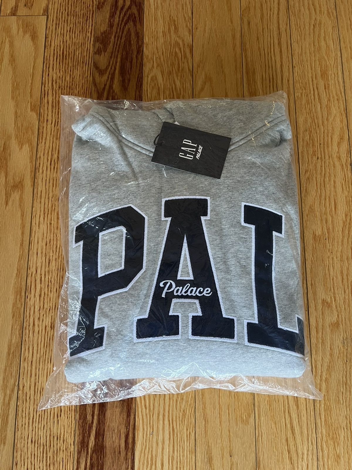 Gap × Palace PALACE x GAP Hoodie Grey L Size US L / EU 52-54 / 3 - 3 Thumbnail