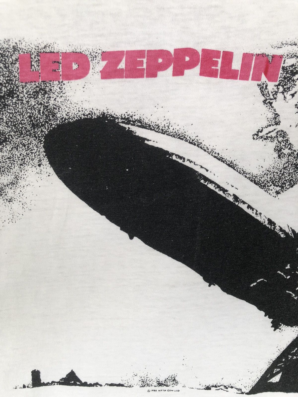 Led Zeppelin Vintage 90s LED ZEPPELIN 🔥 Distressed Tee Size US L / EU 52-54 / 3 - 4 Thumbnail