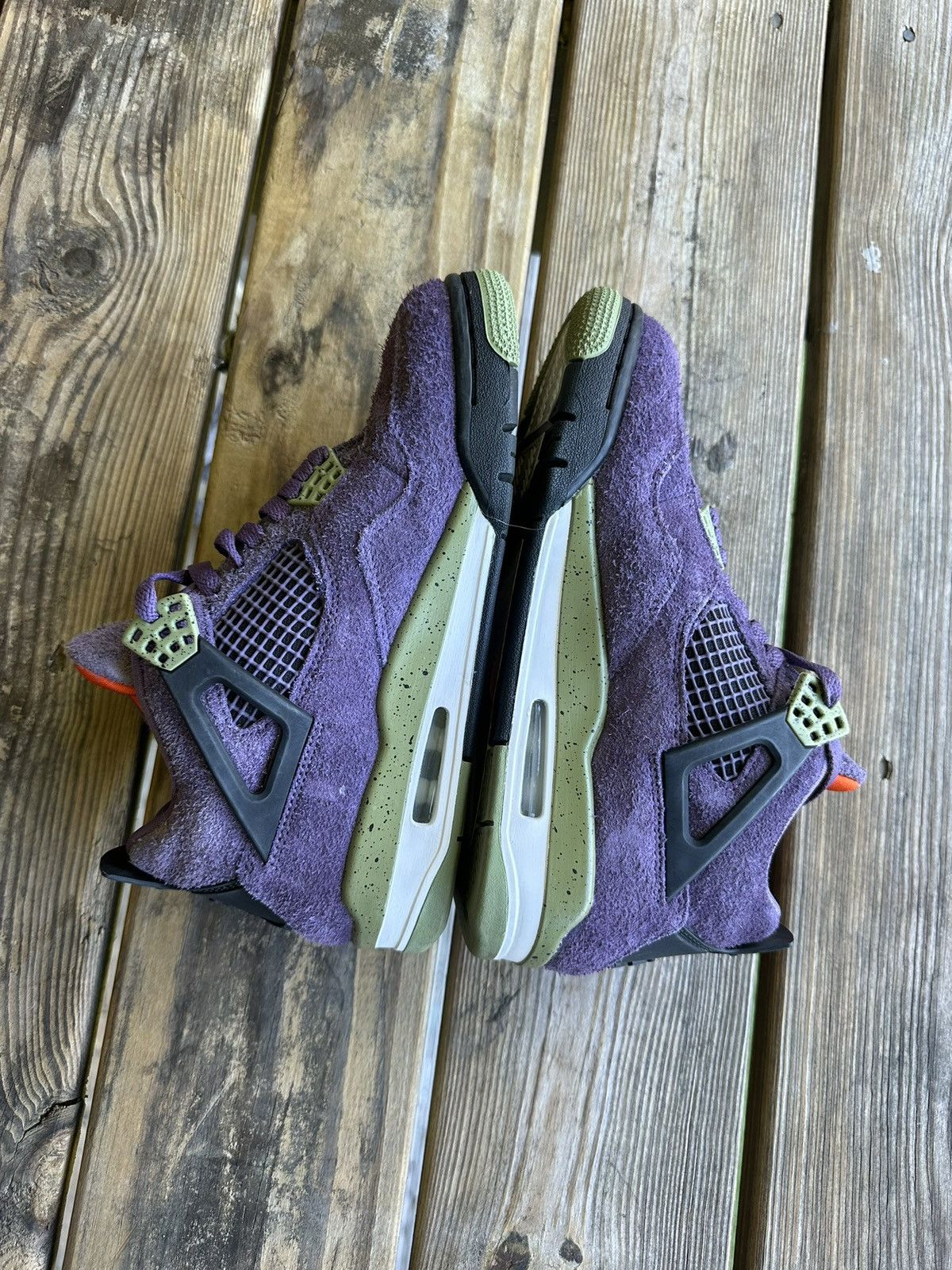 Nike NIKE AIR JORDAN 4 RETRO MID CANYON PURPLE Size US 7.5 / IT 37.5 - 5 Thumbnail