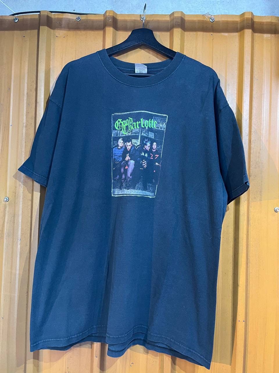 Band Tees VTG GOOD CHARLOTTE Size US XL / EU 56 / 4 - 1 Thumbnail