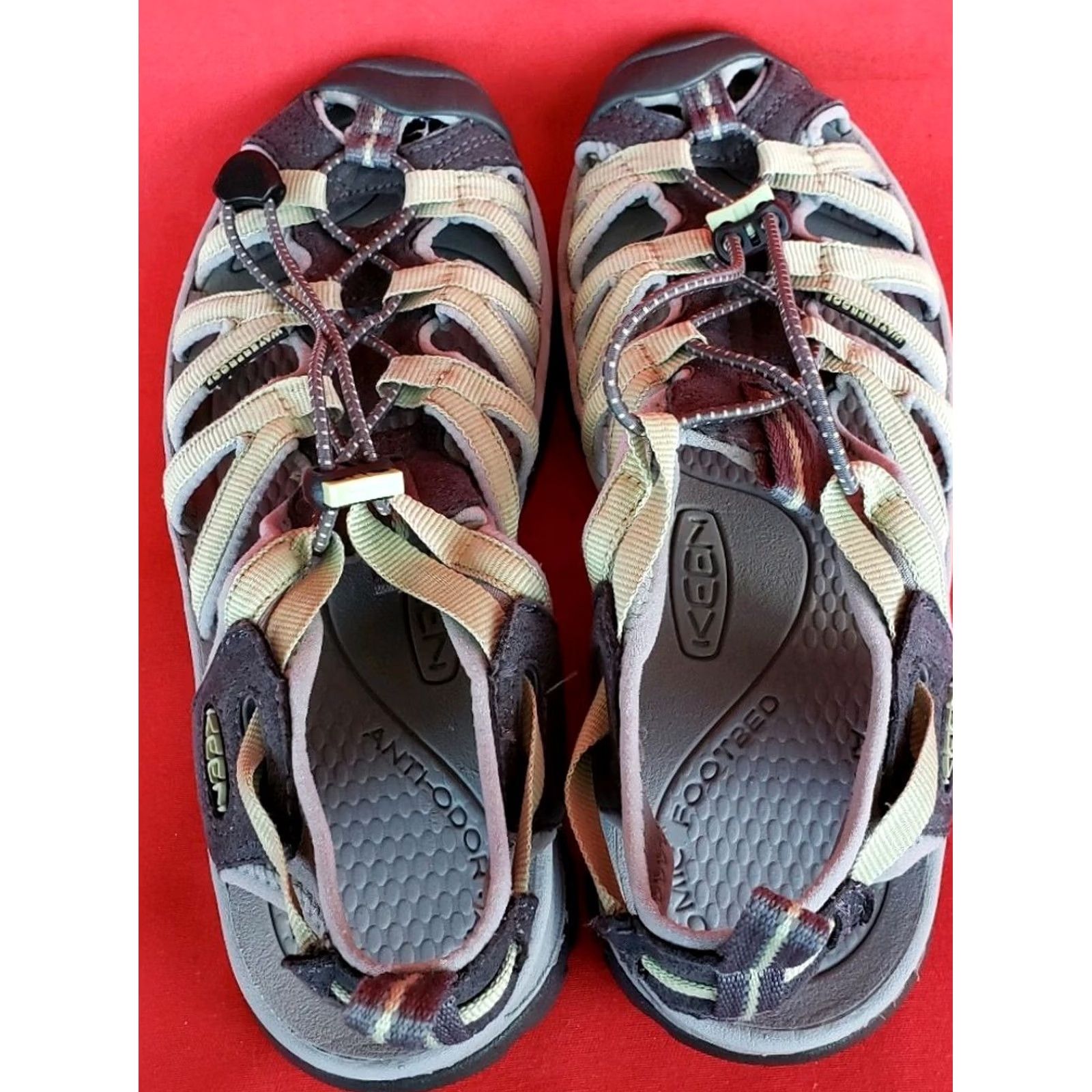 KEEN VINTAGE Keen Women's Whisper Sandals 8.5M Light Green No Tie Elastic Lacing Cushioned Sandal Womens Shoes Green Sport Sandals Mens/Mens Size US 7 / IT 37 - 7 Thumbnail