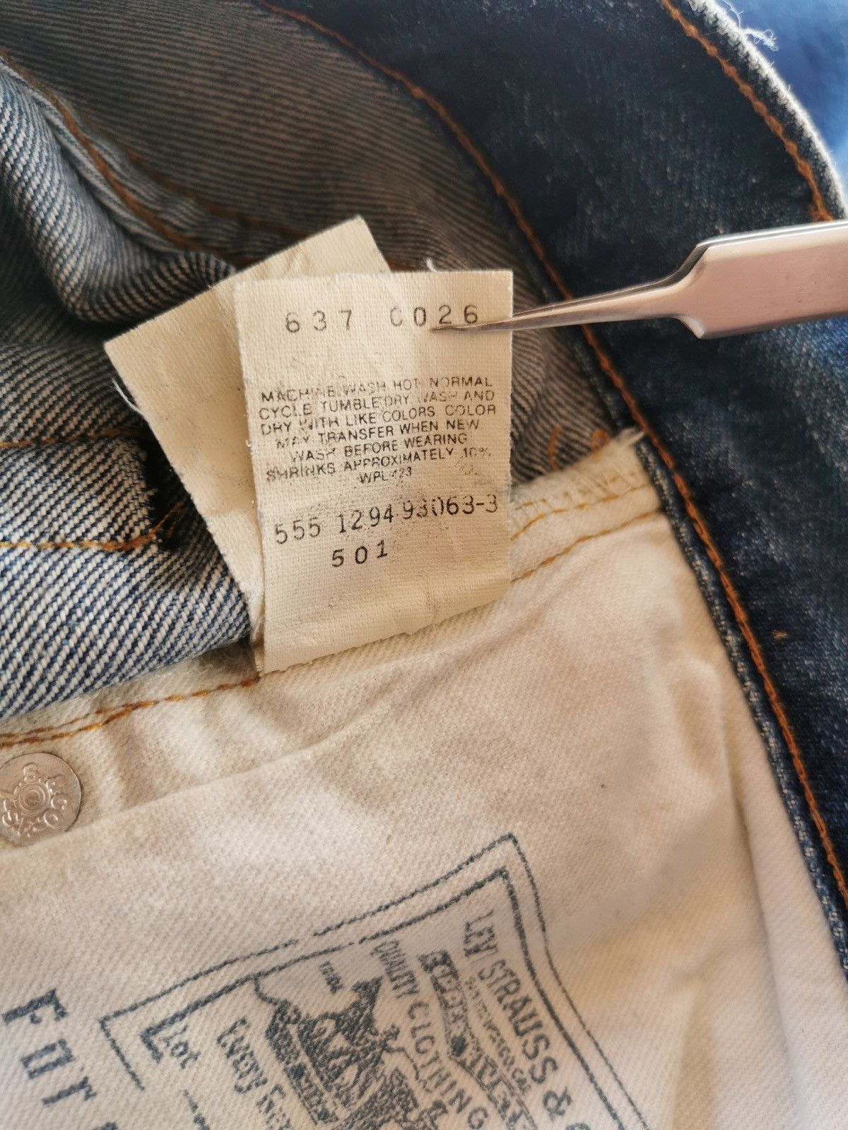 Jean × Levi's × Vintage Levis 501 vintage 90s selvedge jeans Size US 32 / EU 48 - 9 Thumbnail
