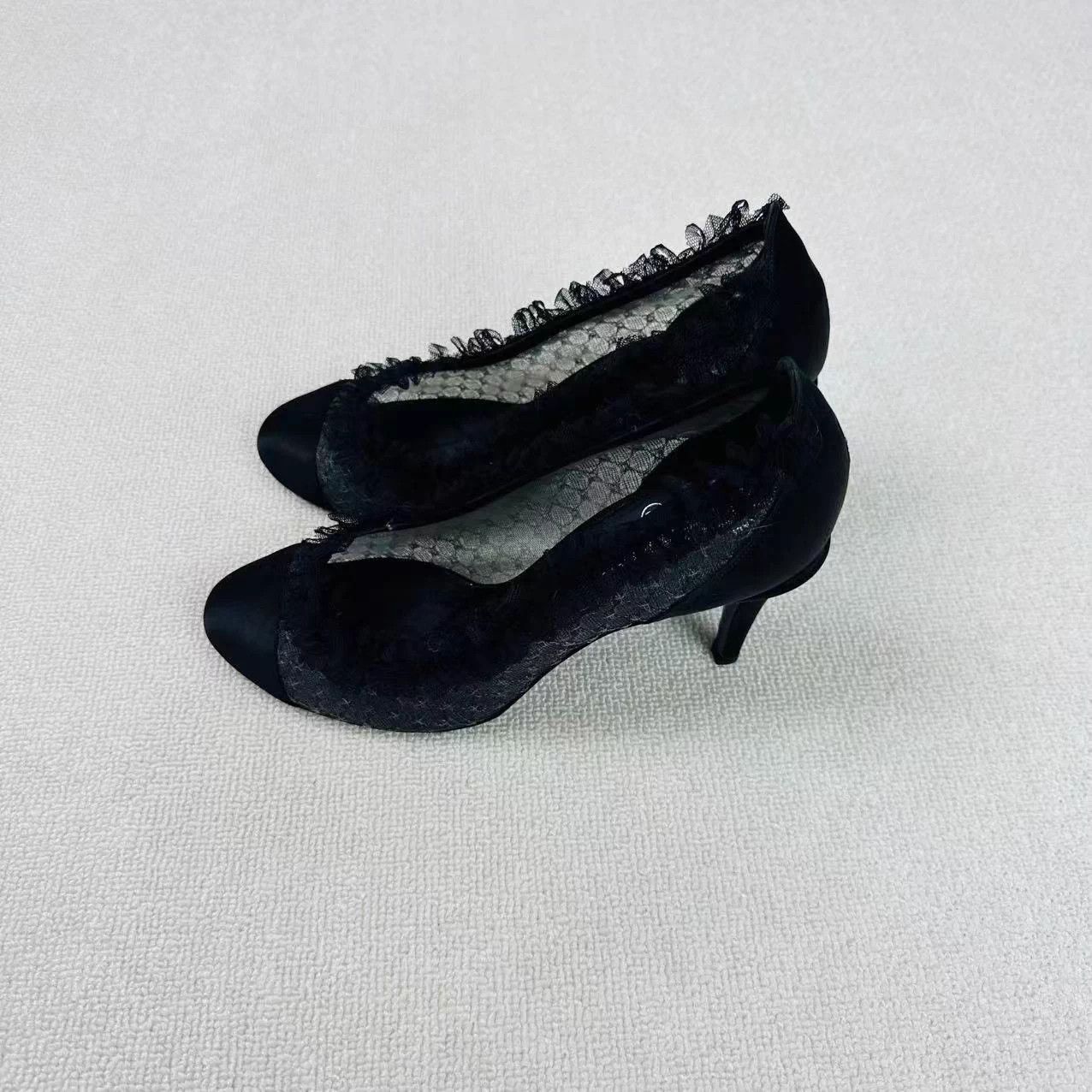 Chanel Chanel Lace Leather Heels EUR 39 Near New Size US 8 / IT 38 - 3 Thumbnail