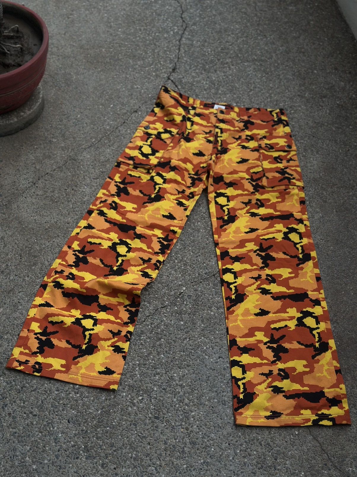 Japanese Brand Japan storm camo pants RARE! Size US 32 / EU 48 - 1 Thumbnail